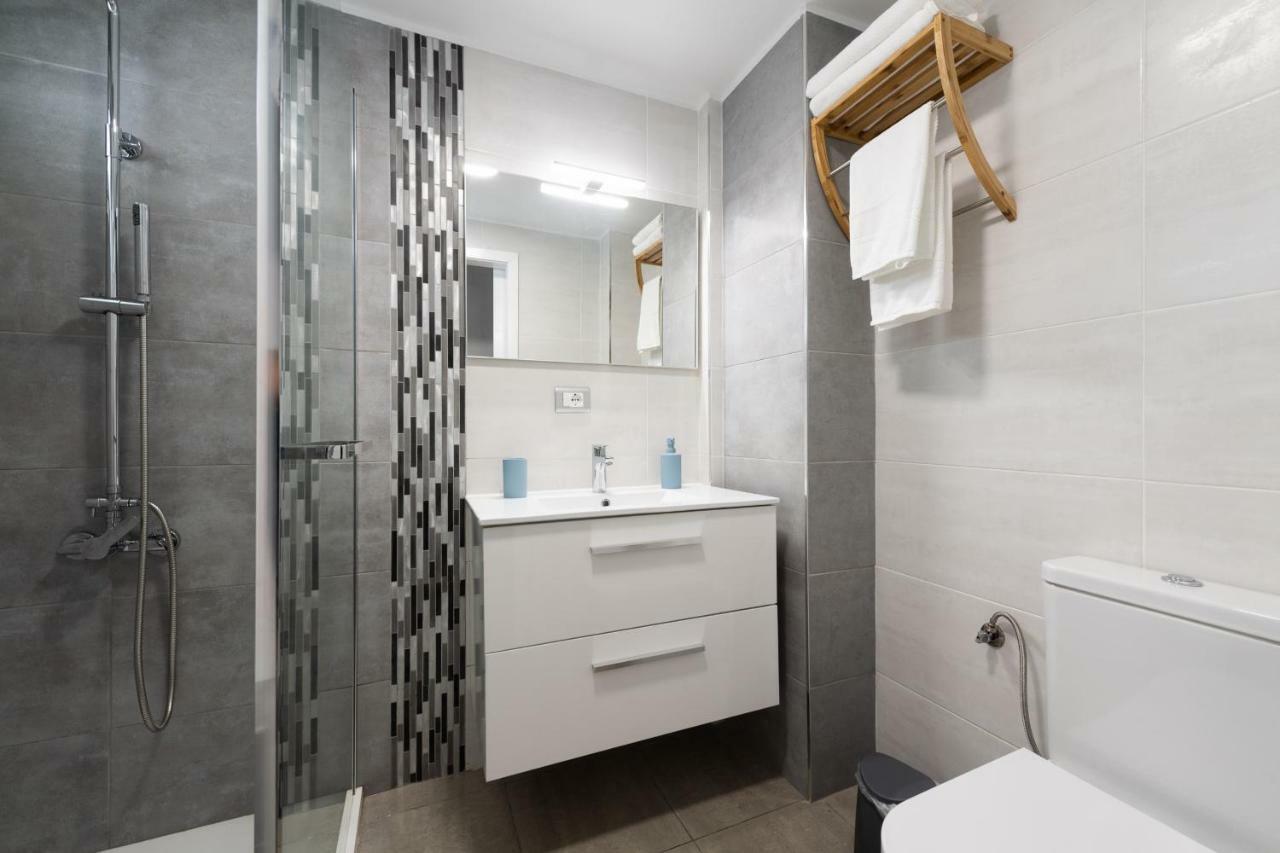1St Line Studio Las Canteras Beach - Wifi Apartment Las Palmas Exterior photo